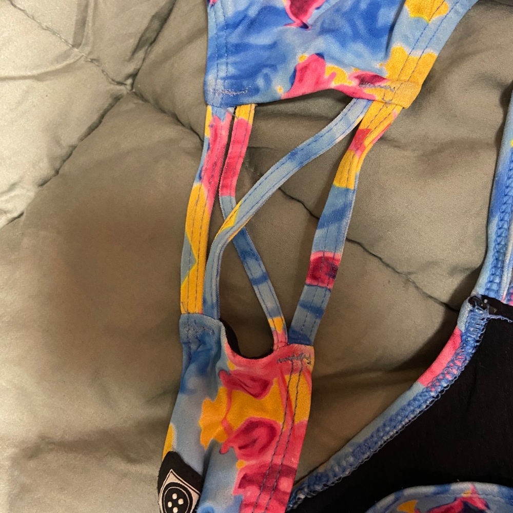 Jolyn Onesie, size 30
